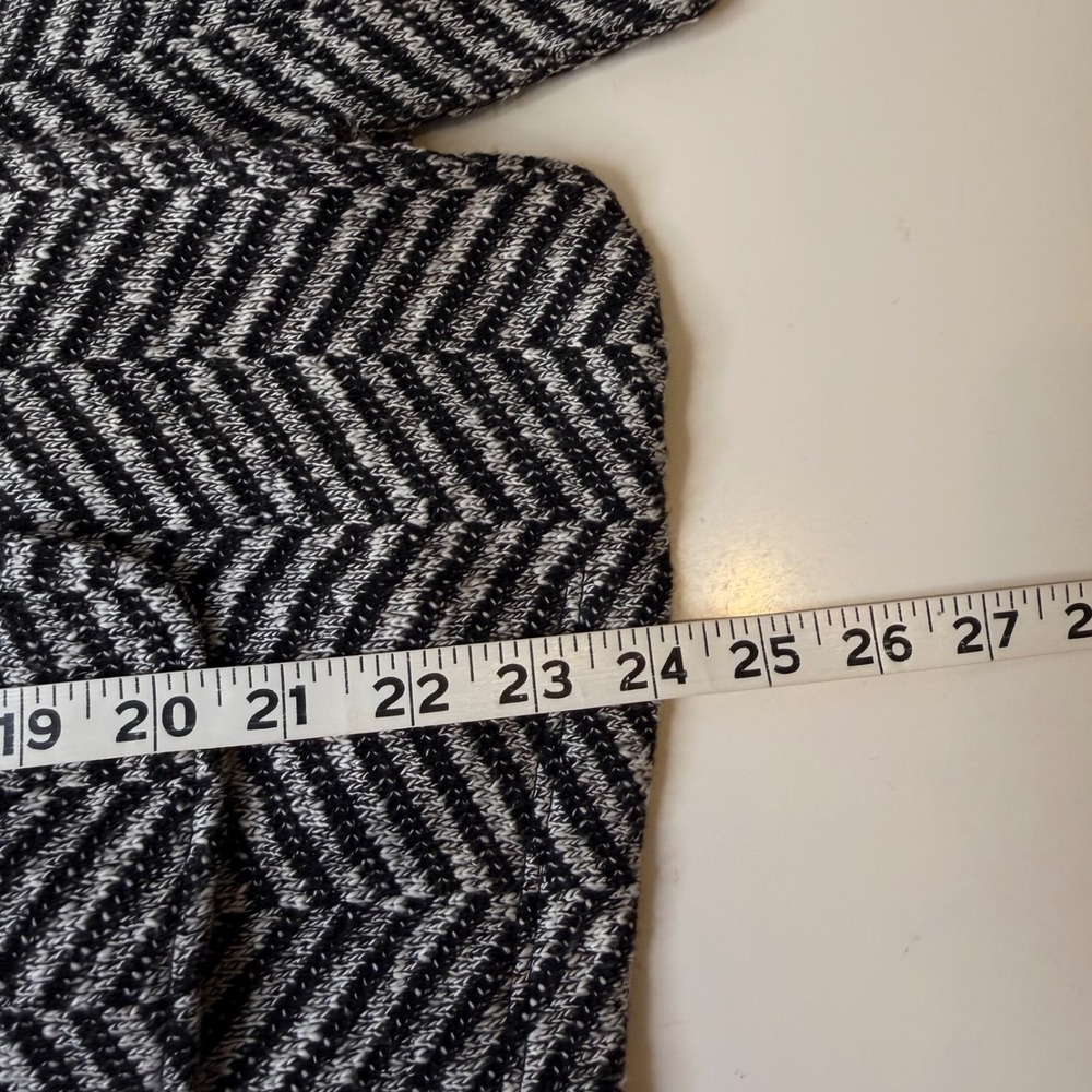 Anthropologie Dolan Cardigan Black White Chevron Herringbone Dark Academia XS - Picture 7 of 8